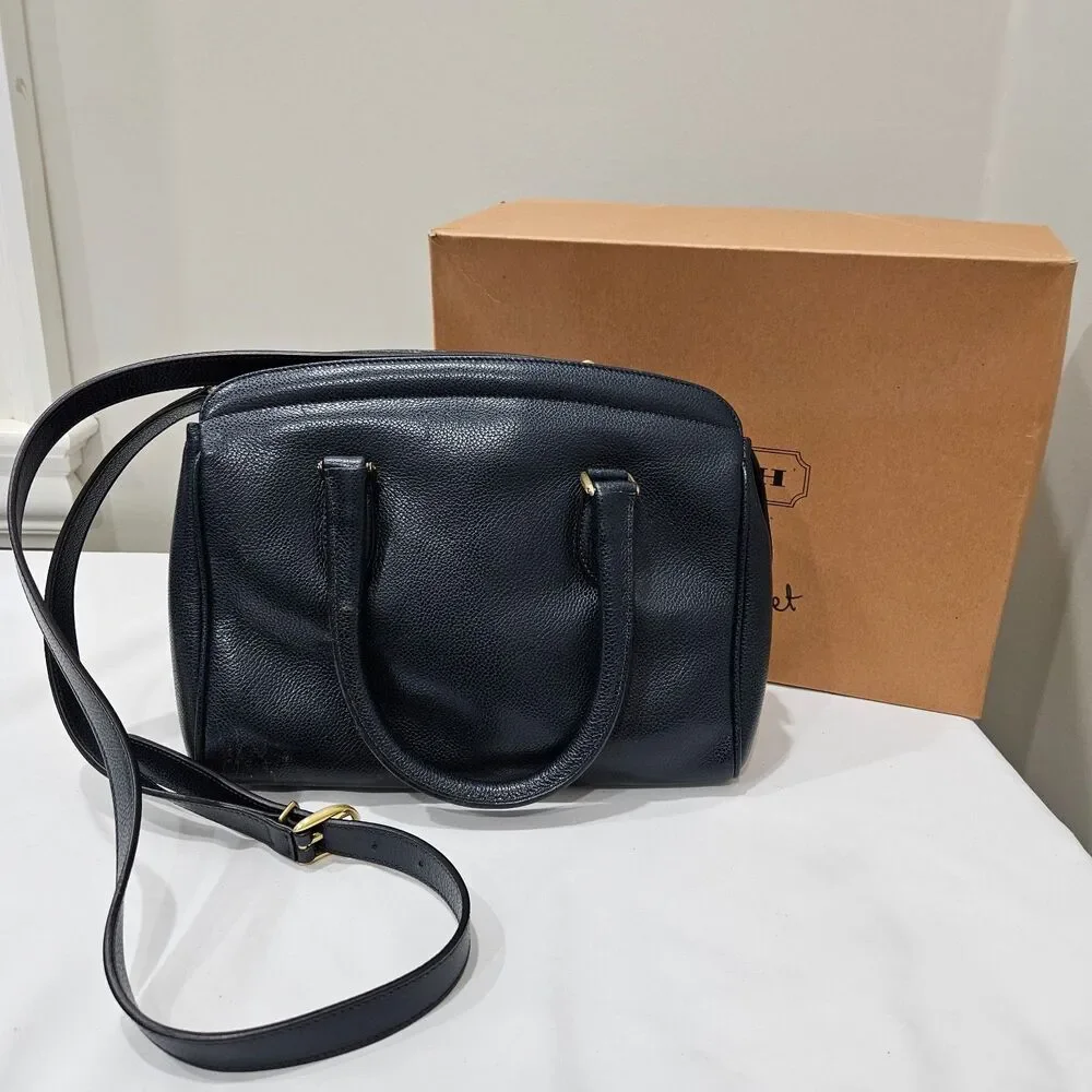 Vintage Coach Madison Sutton Leather Satchel Bag 4410 Navy Zip Made in Italy